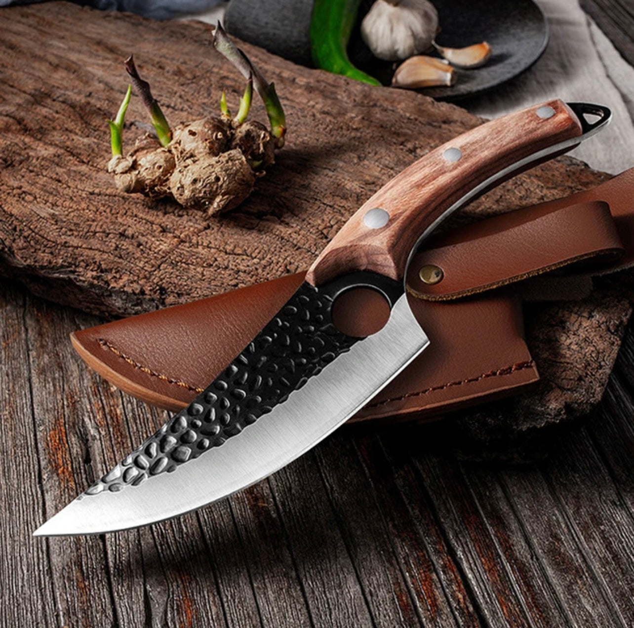 Hand-Forged Damascus Steel Knife - BestCheffs